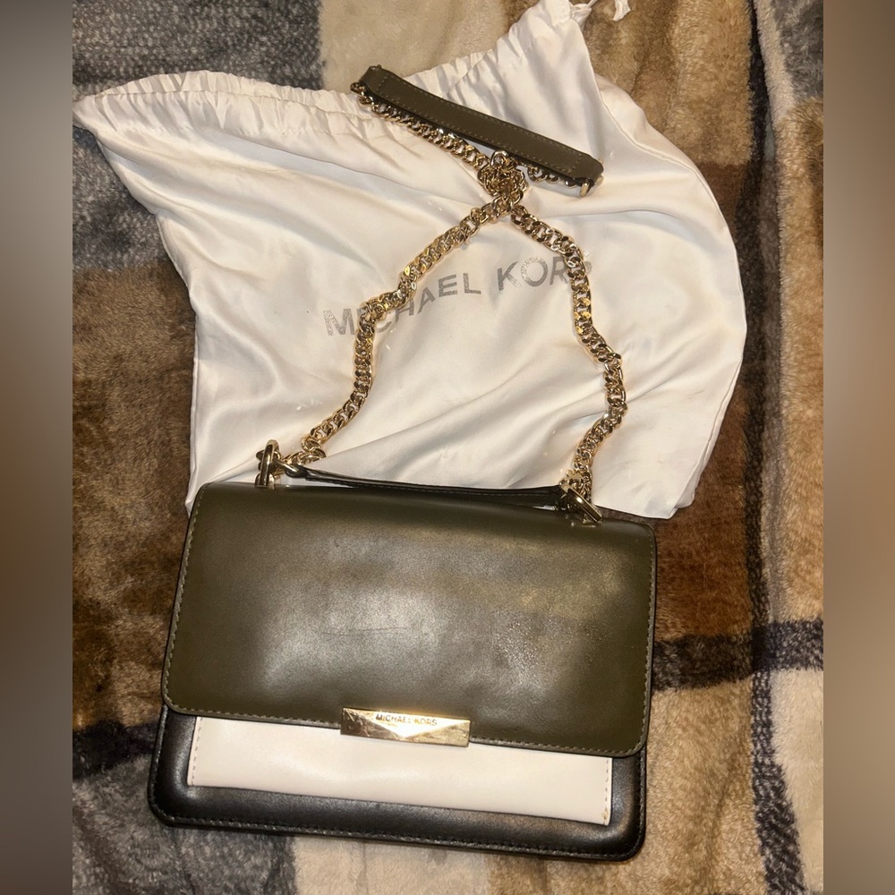 Michael Kors purse